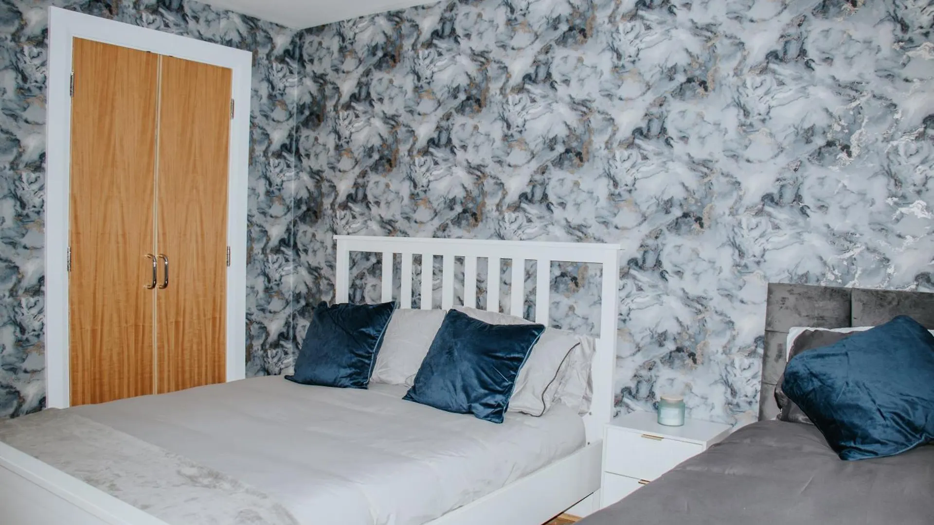 Whitehall Square Apartments- Queen'S Quarters Belfast Lejlighed
